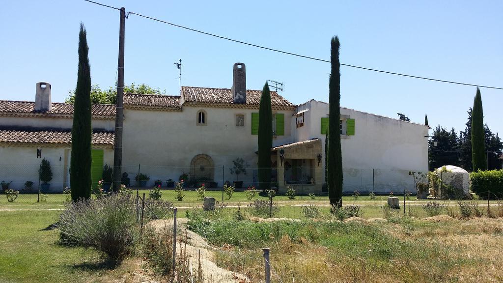 Vila Mas De L Ancienne Magnanerie Mallemort Exteriér fotografie